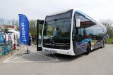 Elektryczny autobus na testach w komunikacji miejskiej w Chrzanowie. Ekologiczny tabor trafi tu na stałe? Zdjęcia i wideo