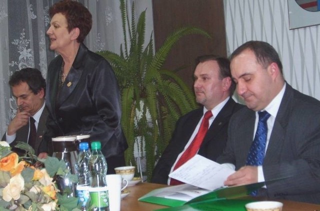 Podczas debaty zabrała głos także Halina Opilska, szefowa kazimierskiego oddziału Związku Nauczycielstwa Polskiego.  