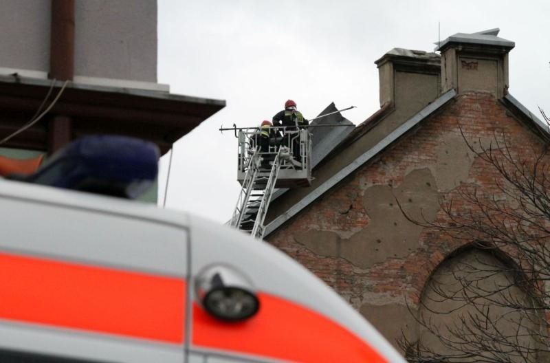 Około godz. 12 przyjechał kolejny zastęp straży pożarnej i...