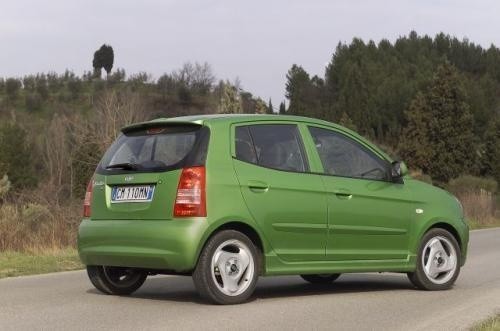 Fot. Kia: Silnik Picanto jest słabszy montowanego w C1,...