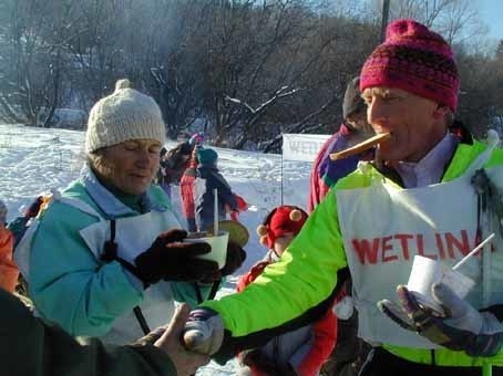 Na mecie spotkali się nestorzy narciarstwa biegowego: Stefania Biegun i Stanisław Nahajowski.