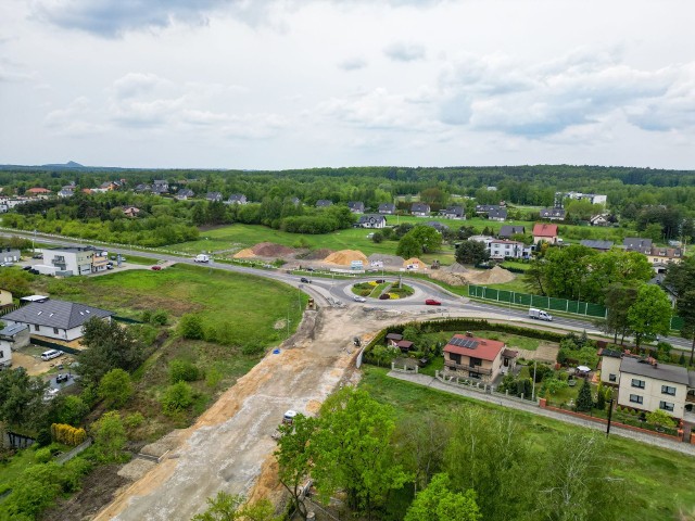 Trwa budowa 200-metrowego odcinka ulicy Storczyków w rybnickiej dzielnicy Orzepowice. Nowy fragment drogi znacznie ułatwi dojazd do wojewódzkiego szpitala.