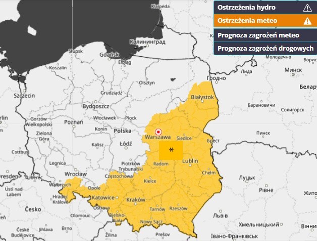 Uwaga na intensywne opady śniegu na Podkarpaciu. RCB i IMGW ostrzegają!