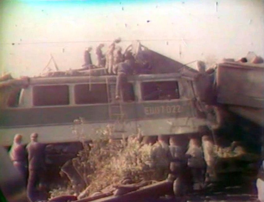 Katastrofa kolejowa w Bąkowie w 1984 roku.