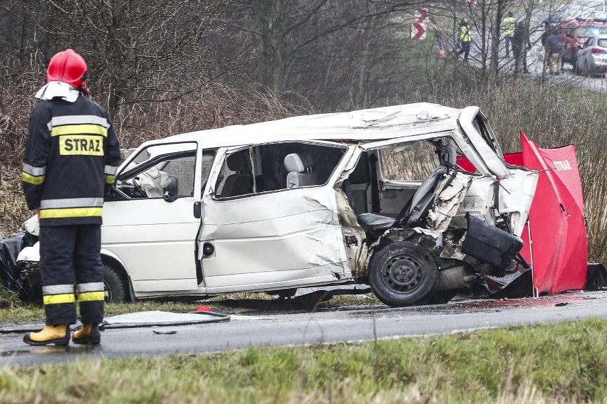 Pięciu podkarpackich piłkarzy zginęło w zderzeniu busa z ciężarówką w Weryni