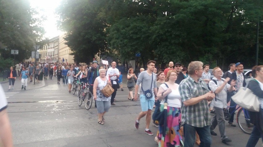 24 lipca 2017. Protest w obronie niezależności sądów na...