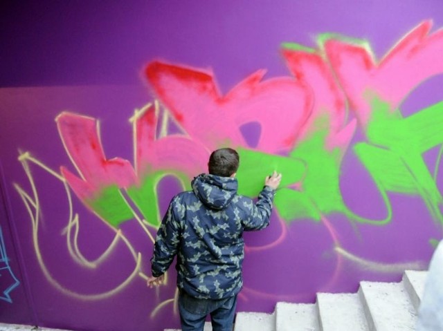 W Toruniu miasto udostępniło młodym ludziom miejsce do graffiti. Co o tym sądzicie?