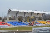 Nowy stadion Lechii Dzierżoniów na ukończeniu. Imponujący obiekt czwartoligowca nabrał kolorów (ZDJĘCIA)