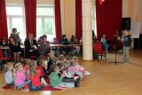 Samorządowcy czytali dzieciom w Starachowicach (zdjęcia)