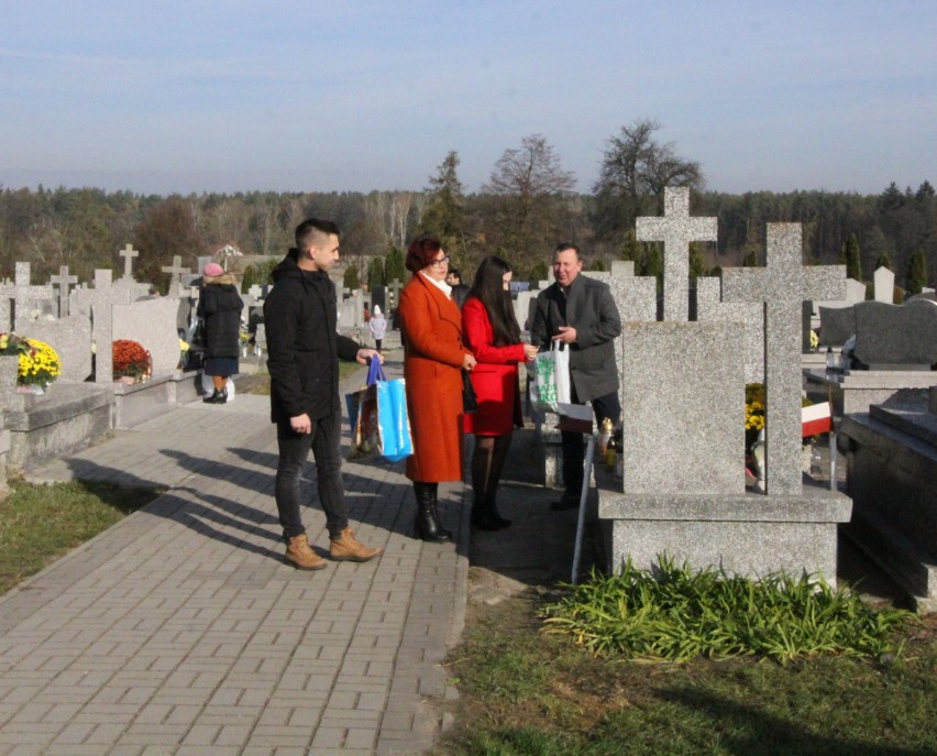 1.11.2019, cmentarz w Węgrzynowie