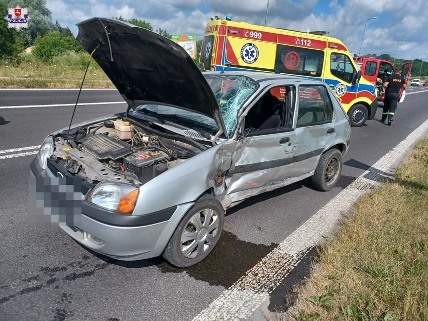 Lubelskie: Śmiertelny wypadek na drodze wojewódzkiej. Samochód osobowy zderzył się z TIR'em