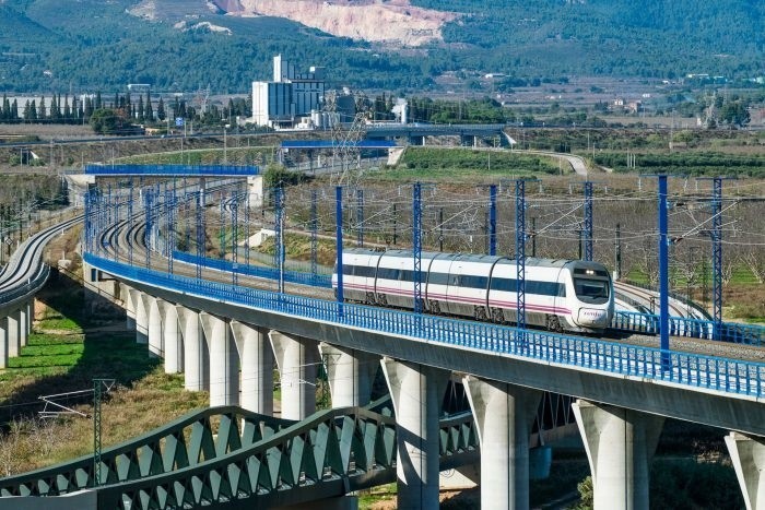 Rail Baltica to część transeuropejskiego korytarza, który w...