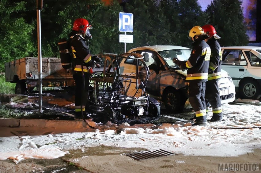 Pożar samochodów w Opolu.