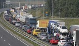 Gigantyczny korek na autostradzie A4 przed bramkami w Gliwicach ma 6 km długości