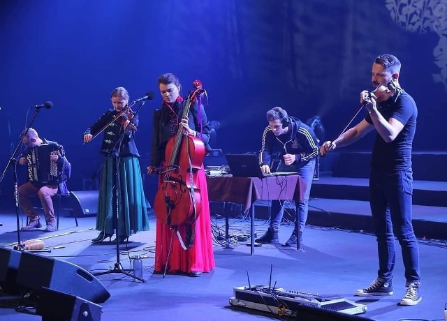 Zespół Krzikopa gra muzykę ludową Górnego Śląska. Tradycyjne brzmienia łączy z muzyką współczesną  