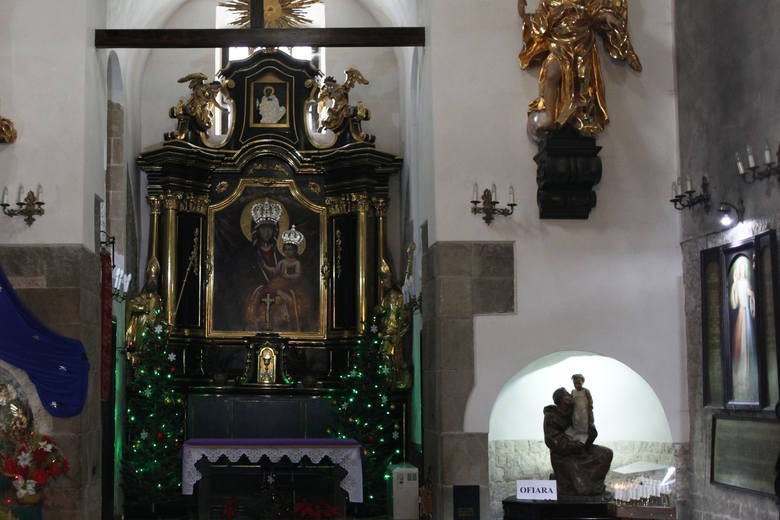 Uszkodzony obraz w kościele św. Wojciecha w Krakowie