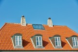 Świetlik dachowy – dzięki niemu twój dom zyska więcej naturalnego światła
