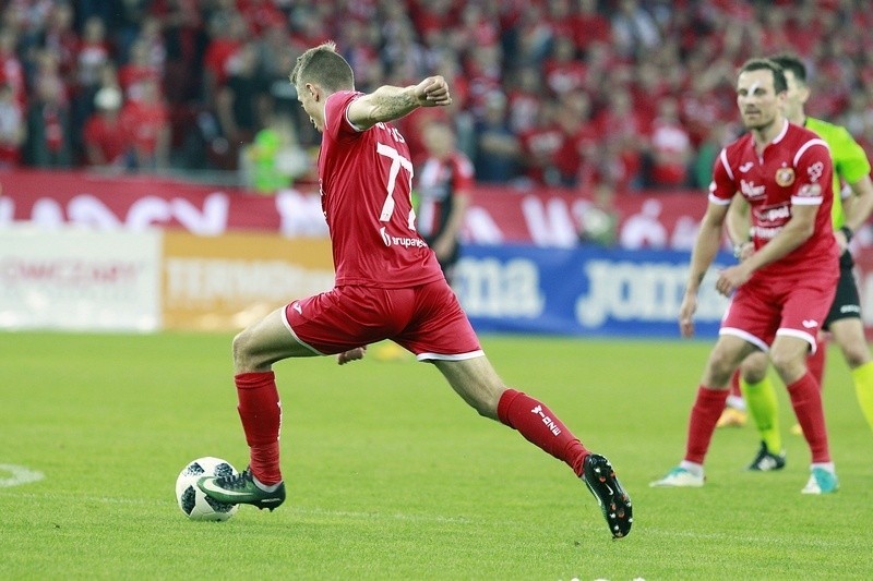 Resovia - Widzew Łódź. Piłkarska druga liga. Telewizja chciała pokazać mecz Widzewa