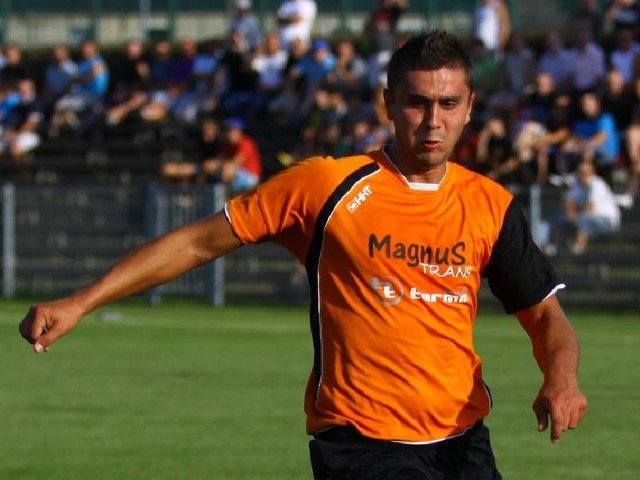 Łukasz Romanowski pokonał swój były klub.