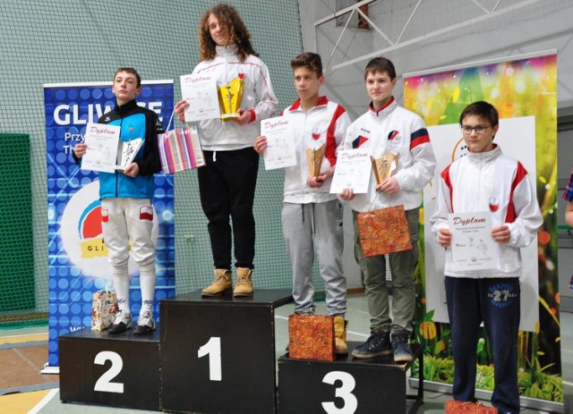 Mikołaj Radosz (pierwszy z lewej) zajął 2. miejsce wśród młodzików.