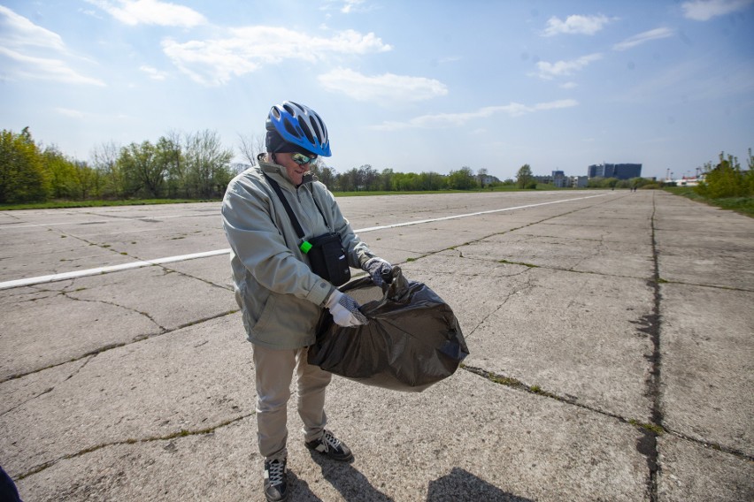 Kraków. Wielkie wiosenne sprzątanie w Czyżynach 