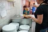 Gorące posiłki dla dzieci i młodzieży w szkołach gminy Głogów Małopolski
