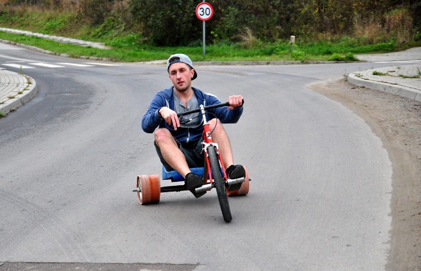 Grupa Jajx: Lubelscy pionierzy ślizgu rowerem [WIDEO, FOTO]