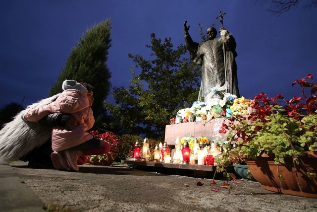 W niedzielę obchodziliśmy 38. rocznicę wyboru Karola Wojtyły na papieża.