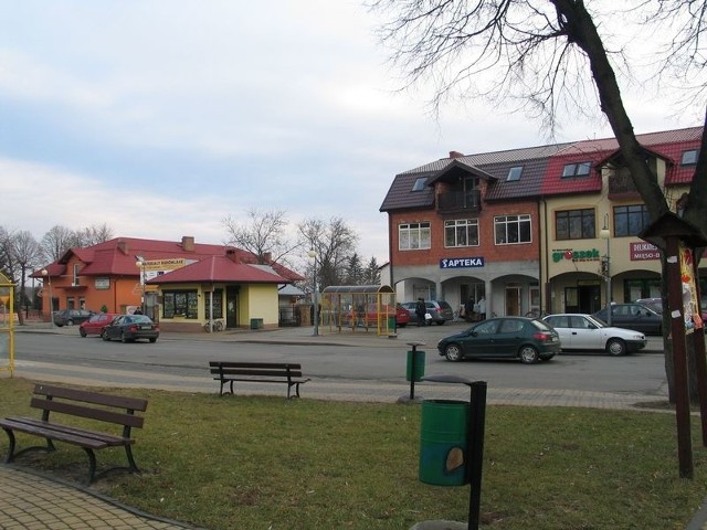 Leniwe płynące życie i spokój w centrum Grębowa, to tylko niektóre atuty gminy, w której melduje się coraz więcej osób.