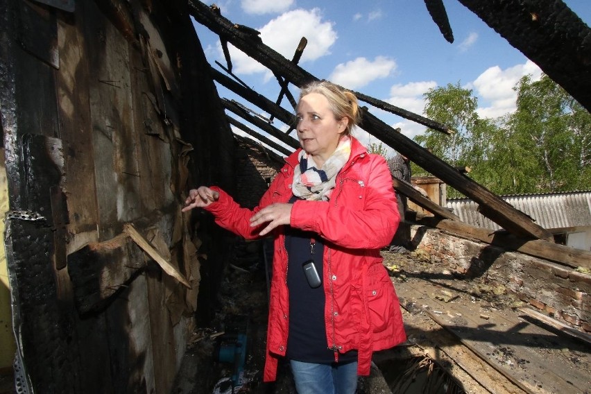 Rodzina Karczów z gminy Nowa Słupia w pożarze straciła dorobek życia. Pomóżmy