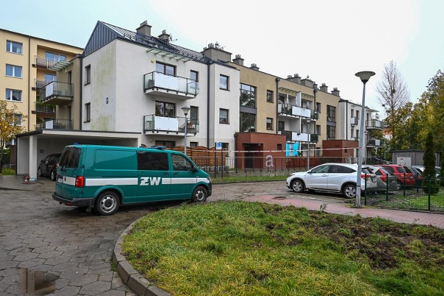 Policjanci znaleźli plecak należący do Grzegorza Borysa.