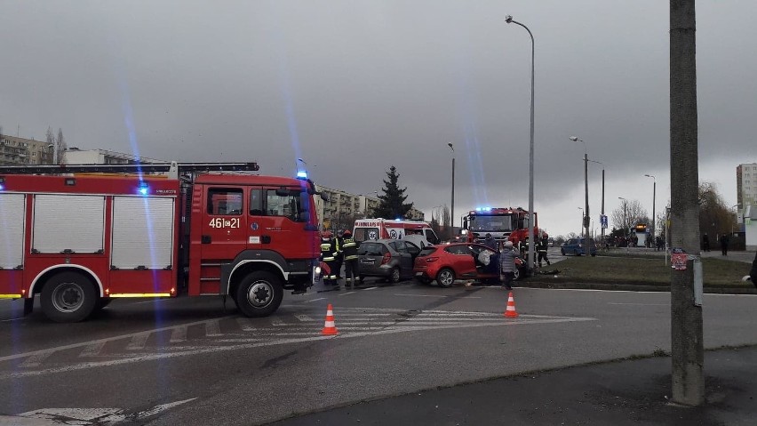 Około godziny 14.30 na skrzyżowaniu ulic Wojska Polska,...