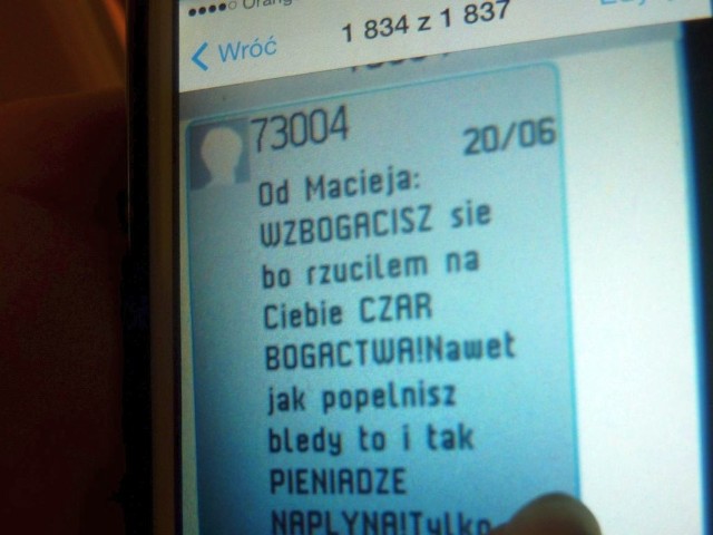 SMS-ów o podobnej treści nasza prenumeratorka  z pow. bydgoskiego otrzymuje kilka dziennie.