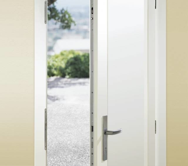 Zamek do drzwi autoLock firmy WinkhausZastosowanie tego rodzaju zamka zabezpiecza zapominalskich i spieszących się przed niezamknięciem drzwi wejściowych.