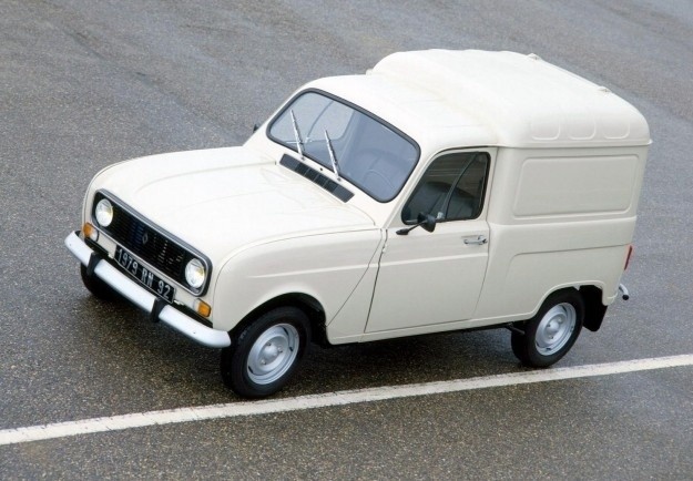 Renault 4 w odmianie Fourgonette - ulubione auto...