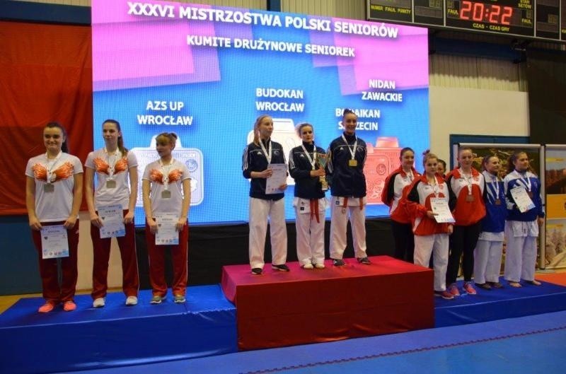 Karate WKF. 17 medali wrocławian na mistrzostwach Polski seniorów (ZDJĘCIA)