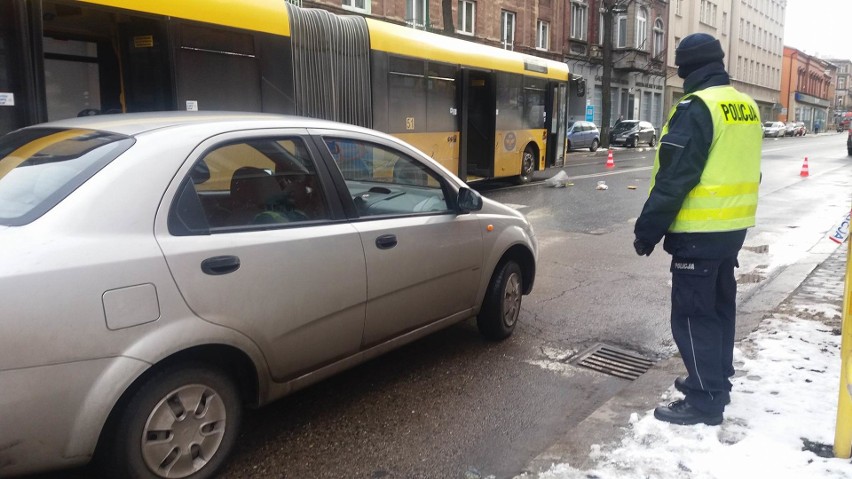 Wypadek w Zabrzu: Autobus potrącił kobietę