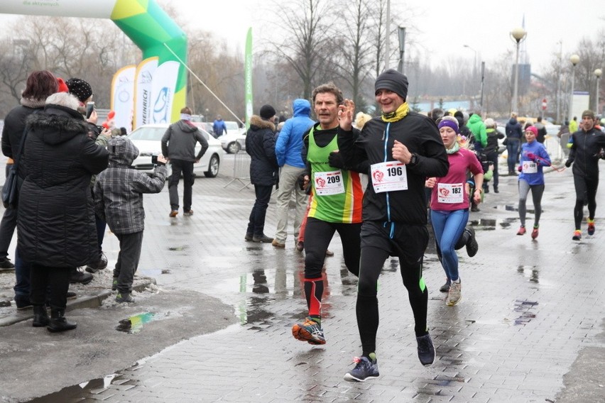 Bieg Walentynkowy 2017 w Dąbrowie Górniczej