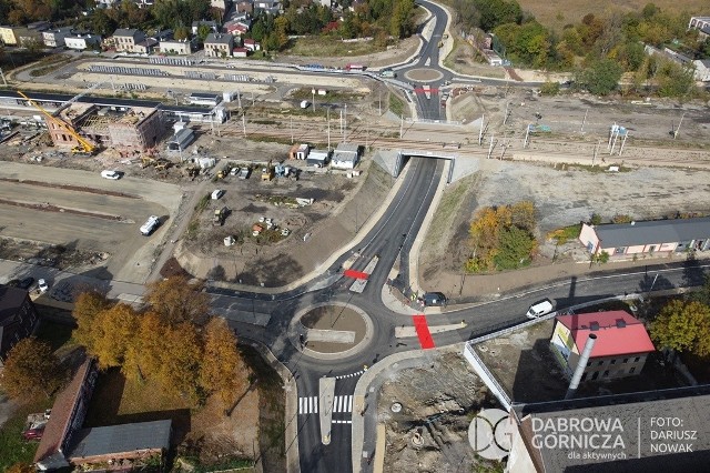 Nowy tunel, trzy ronda, część dróg rowerowych oraz chodników, a także wyremontowana ulica Kolejowa. To wszystko od 14 października będzie już dostępne dla kierowców, pieszych oraz rowerzystów. Zobacz kolejne zdjęcia/plansze. Przesuwaj zdjęcia w prawo naciśnij strzałkę lub przycisk NASTĘPNE