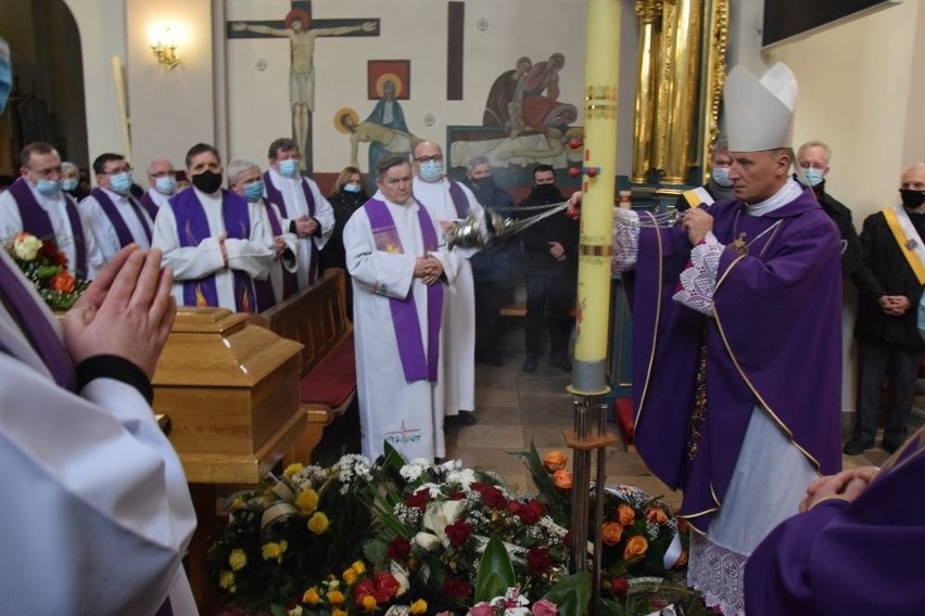 Pogrzeb Romana Gładysia, muzyka i wynalazcy ze Skarżyska Kościelnego