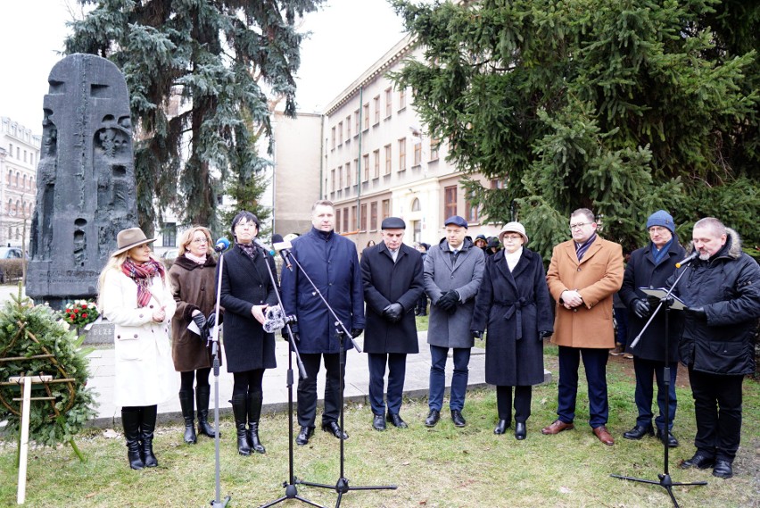 Obchody Międzynarodowego Dnia Pamięci o Ofiarach Holokaustu. Lublinianie oddali hołd pomordowanym