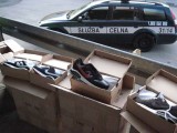 Podróbki butów. Tir pełen przemycanego towaru (zdjęcia)