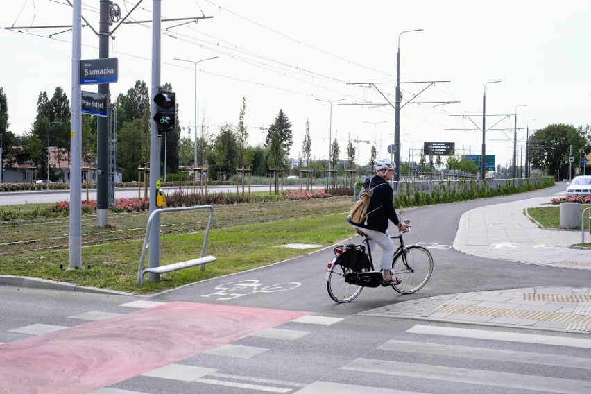 Brak przejścia dla pieszych na ścieżce rowerowej przyznaje...