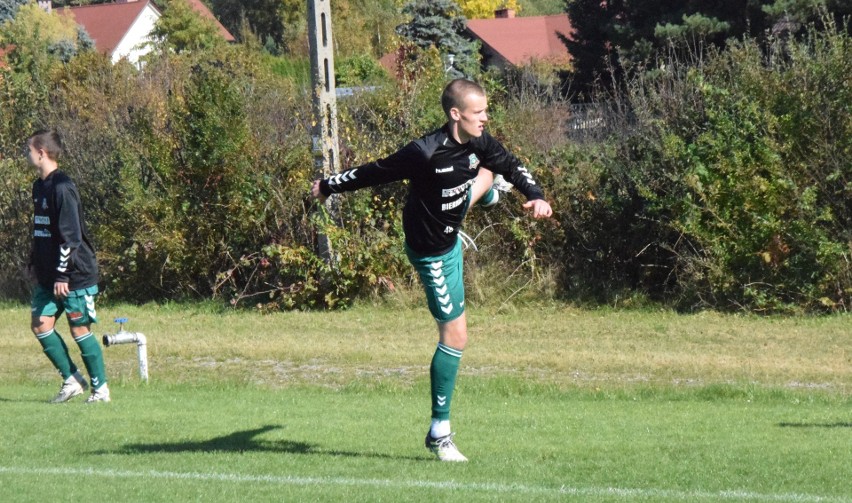 Klasa okręgowa. Gród Ćmińsk - Orlęta Kielce 0:1. Zobacz zdjęcia z meczu (GALERIA)