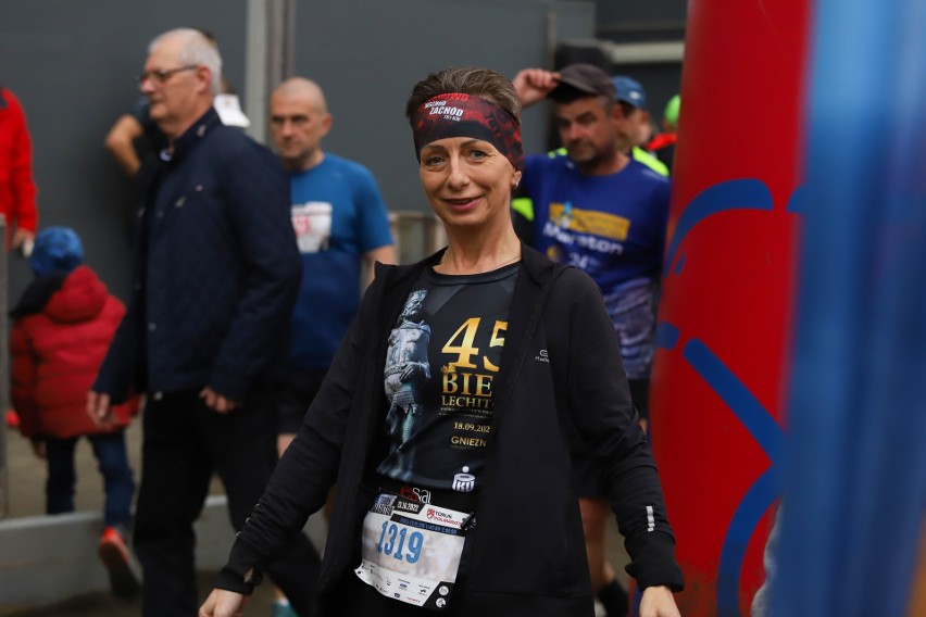 Już po raz 39. w Toruniu odbywa się maraton. Uczestnicy...