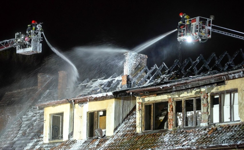 Pożar na terenie Gedanii w gdańskim Wrzeszczu 11.04.2020