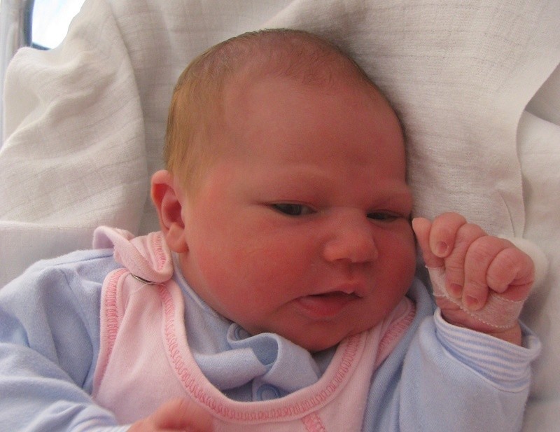 Agata Gromek urodziła się 15 lipca, ważył 3670 g i mierzyła...