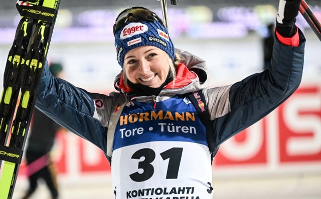 Lisa Teresa Hauser wygrała sprint w Kontiolahti.