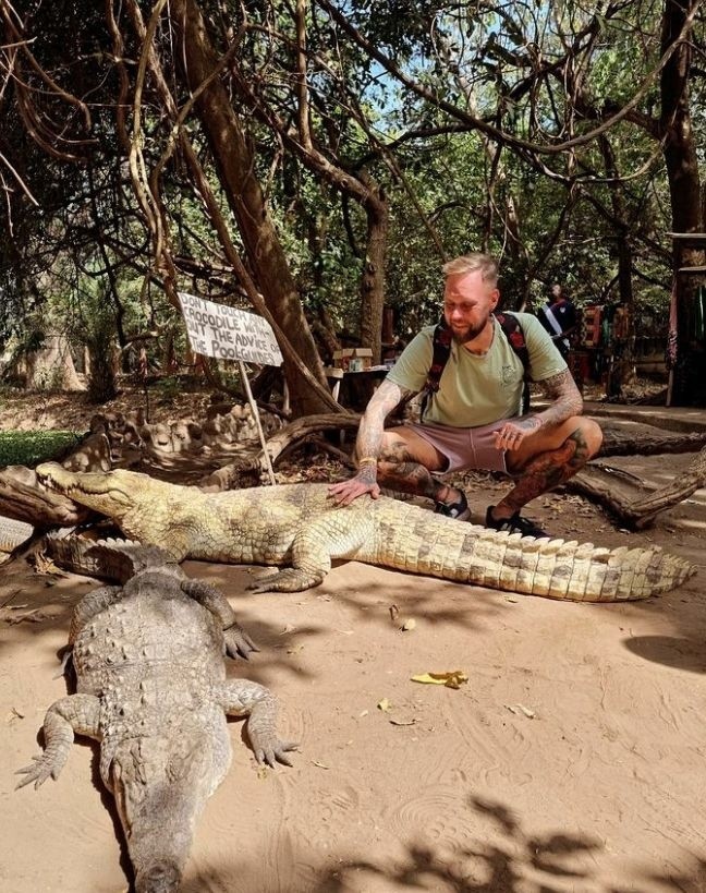 Mateusz Big Boy Borkowski z Kielc odkrywał Afrykę. Pokazał gorące zdjęcia z krokodylami