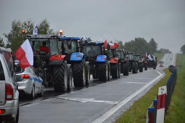 Protest rolników na DK94 między Targowiskiem a Brzeskiem, 24.08.2021